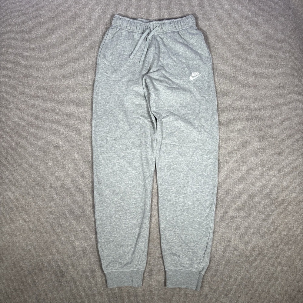 Nike Sportswear Club Fleece Sweatpants Women XS Gray Mid Rise Jogger Embroidered